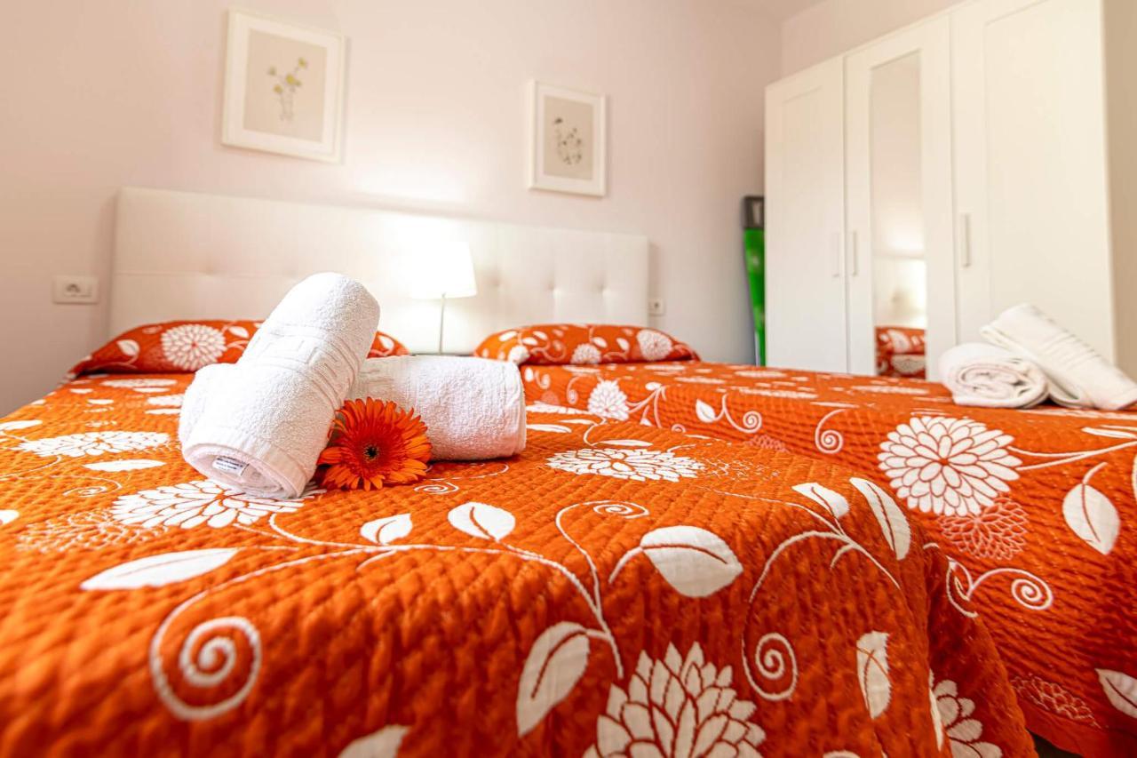 أرونا Apartamentos En El Centro De Los Cristianos المظهر الخارجي الصورة