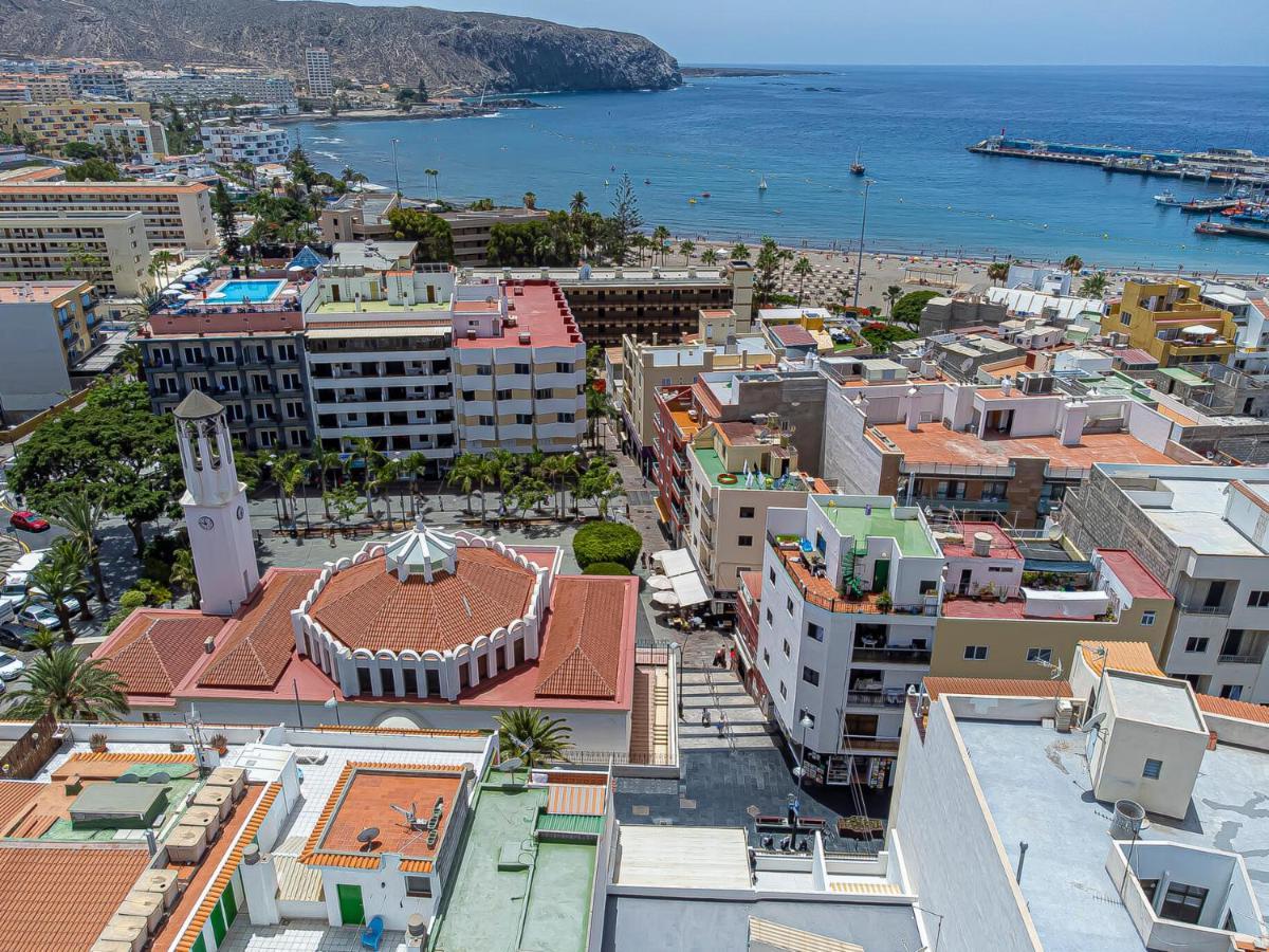 أرونا Apartamentos En El Centro De Los Cristianos المظهر الخارجي الصورة