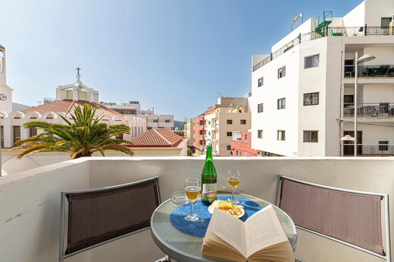 أرونا Apartamentos En El Centro De Los Cristianos المظهر الخارجي الصورة