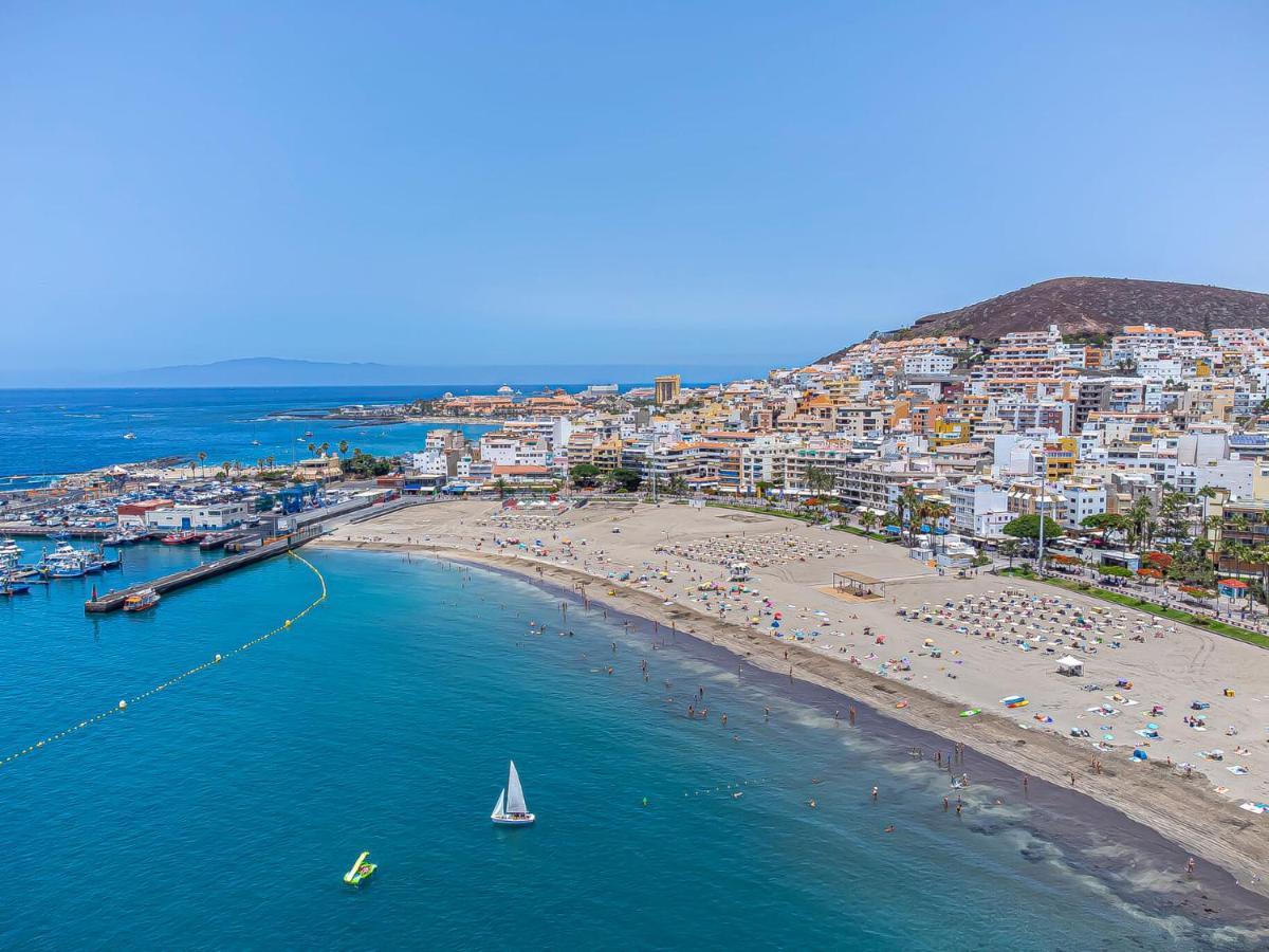 أرونا Apartamentos En El Centro De Los Cristianos المظهر الخارجي الصورة