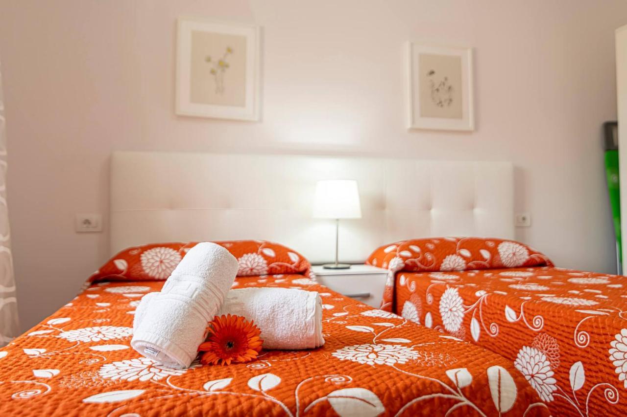 أرونا Apartamentos En El Centro De Los Cristianos المظهر الخارجي الصورة
