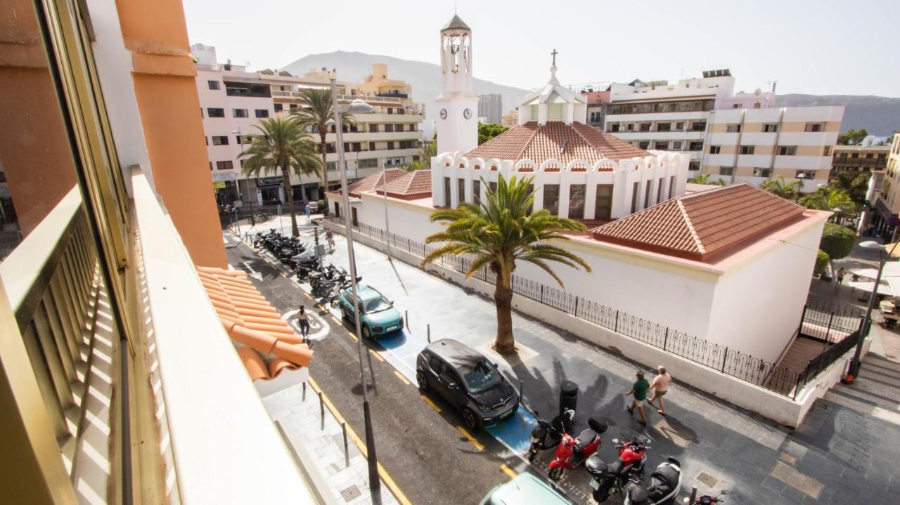 أرونا Apartamentos En El Centro De Los Cristianos المظهر الخارجي الصورة