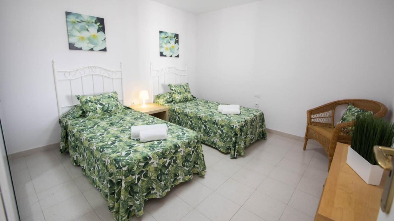 أرونا Apartamentos En El Centro De Los Cristianos المظهر الخارجي الصورة